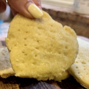 3 ingredient all butter shortbread. Simple shortbread.